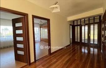 Kiadó Budapest XXI. kerületi iroda családiházban hirdetés (98933933) Kiadó Budapest XXI. kerületi iroda családiházban hirdetés (98933933)