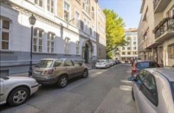 Kiadó Budapest I. kerületi üzlethelyiség utcafronton hirdetés (92779223) Kiadó Budapest I. kerületi üzlethelyiség utcafronton hirdetés (92779223)